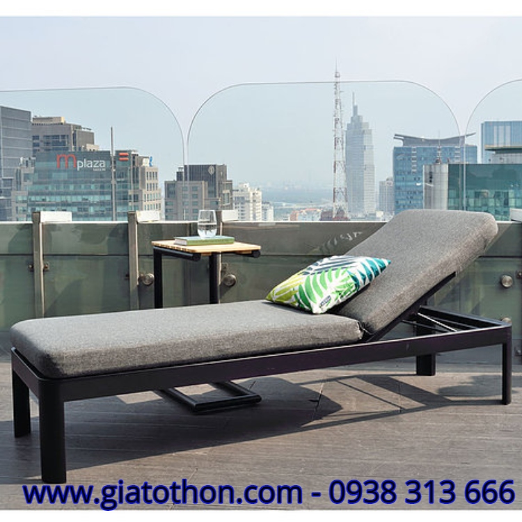 BÀN CAFÉ NGOÀI TRỜI KIỂU DÁNG MỚI LẠ, ĐỘC ĐÁO, THU HÚT NGƯỜI NHÌN bàn ghế cafe gỗ thanh lý