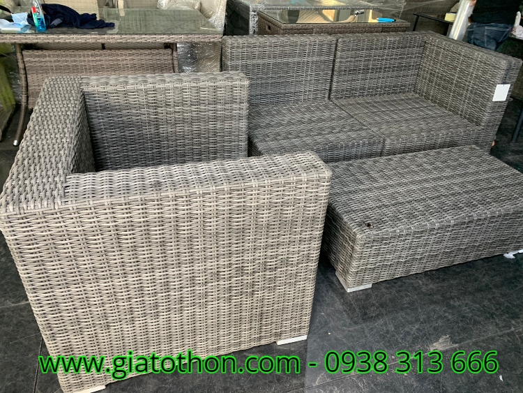 bàn ghế nhụa giả mây