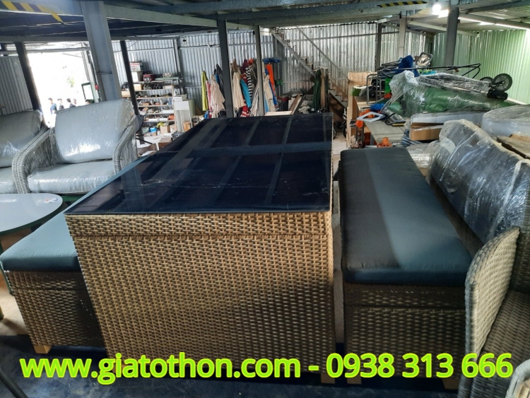 BÀN GHẾ NHỰA MÂY BÀN TO GHẾ DÀI KHÔNG TỰA GIÁ RẺ mẫu nội thất bàn ghế nhựa giả mây